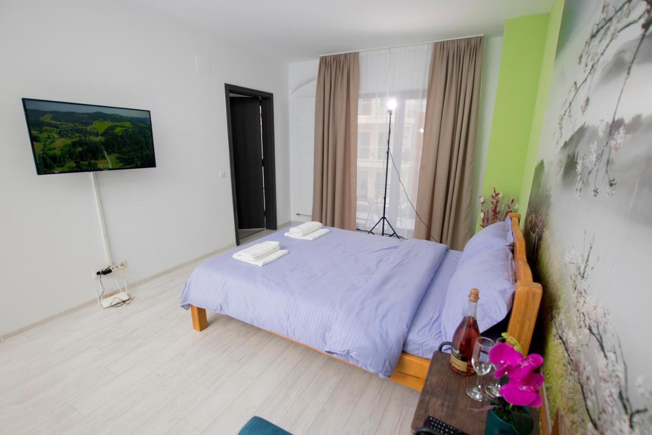 Studio Moghioros Park Bukarest Exterior foto